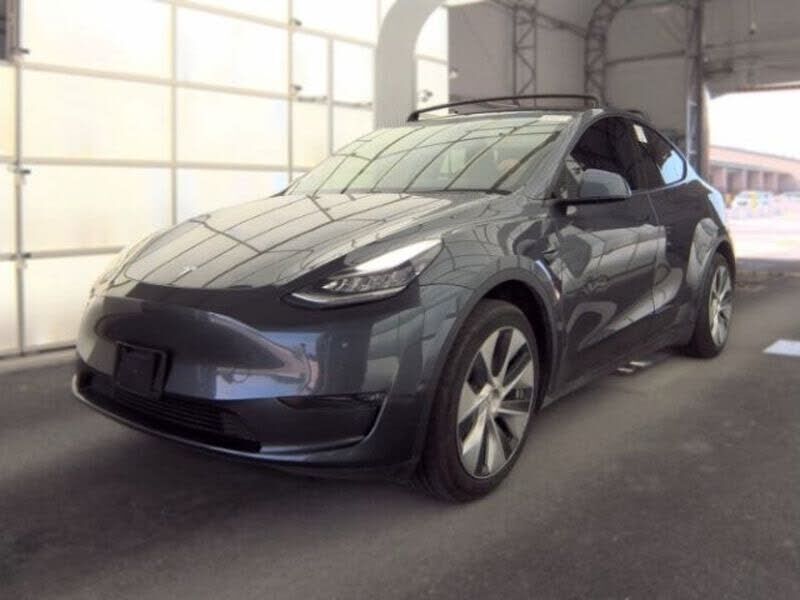 2020 TESLA Model Y