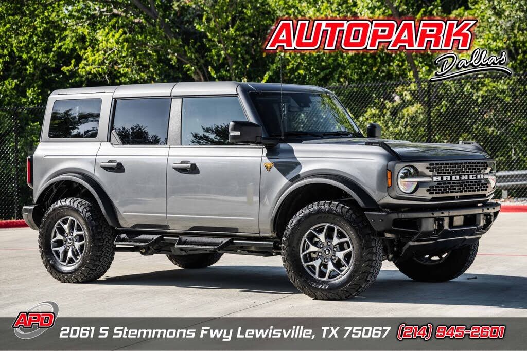 2024 FORD Bronco
