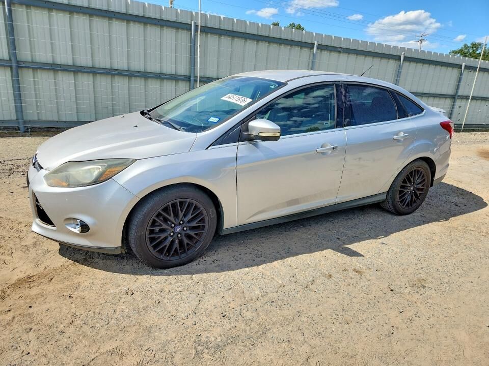 2013 FORD Focus