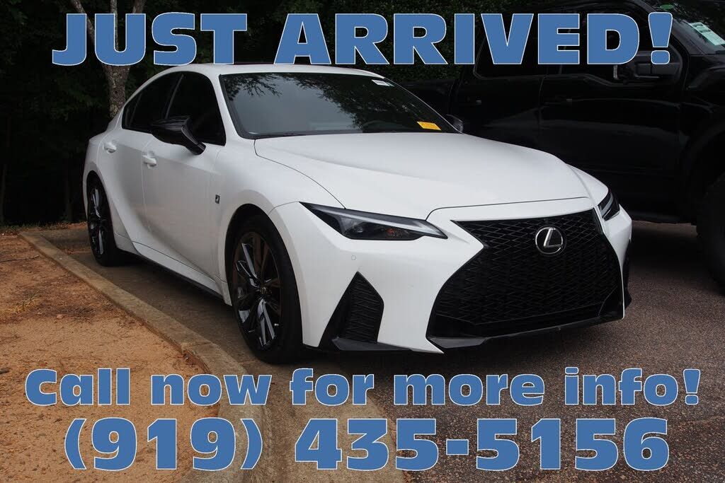 2025 LEXUS IS