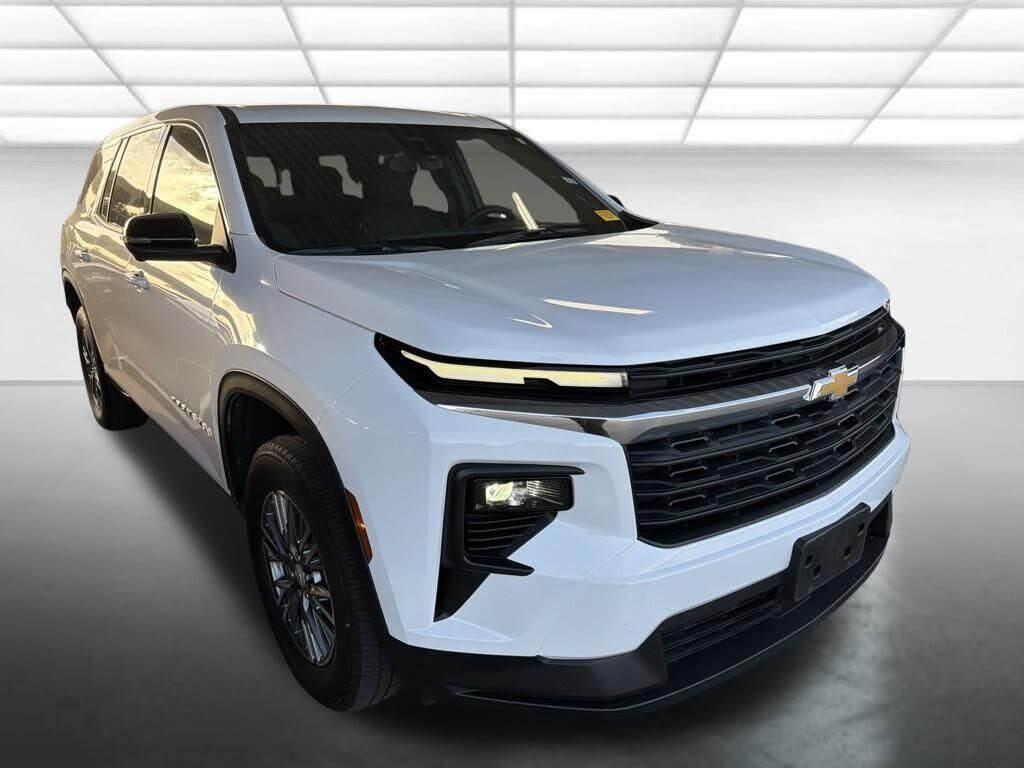 2024 CHEVROLET Traverse
