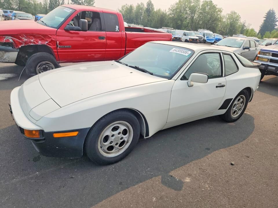 1987 PORSCHE 944