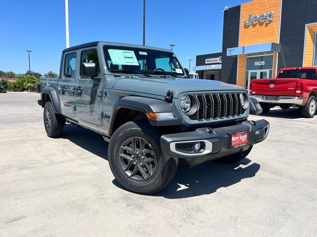2026 JEEP Gladiator