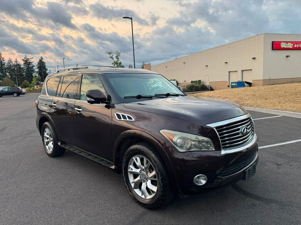 2011 INFINITI QX56