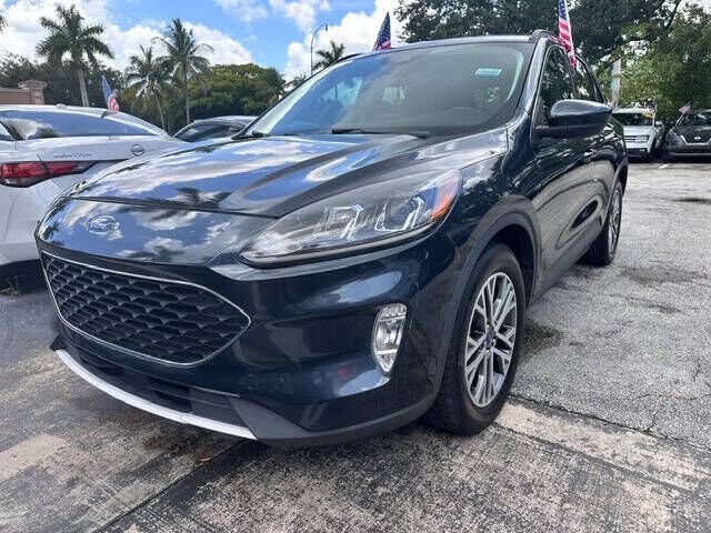2022 FORD Escape