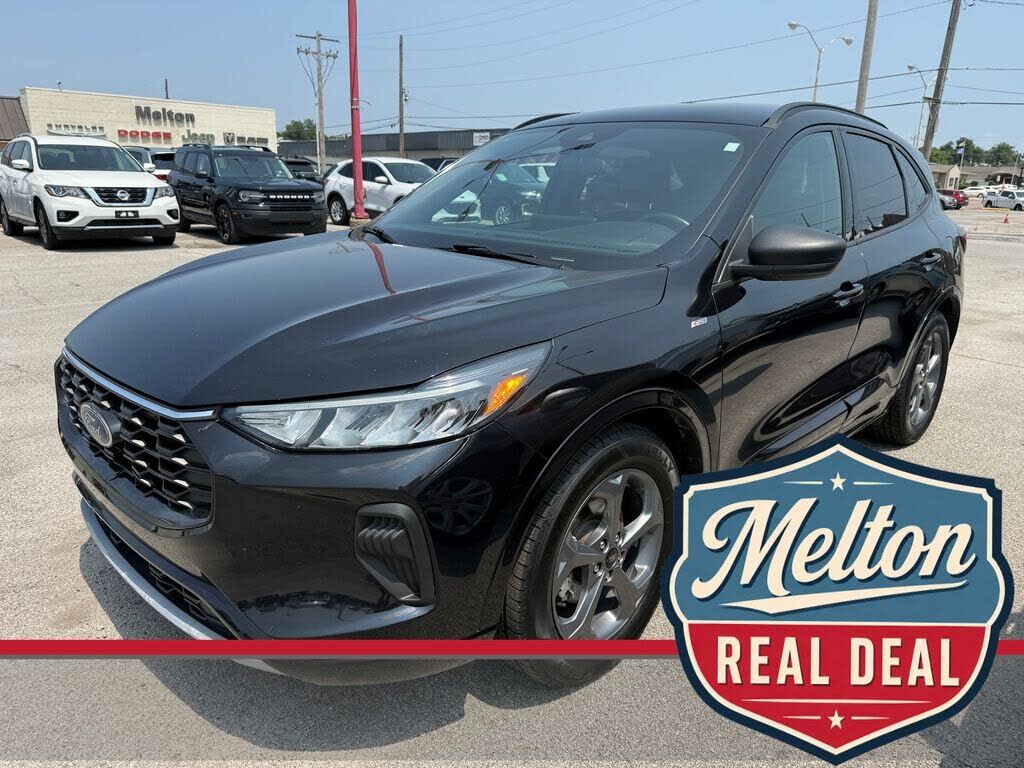 2023 FORD Escape