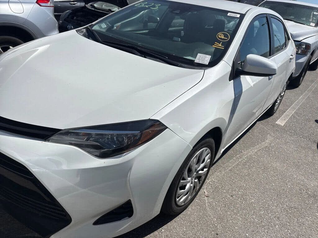 2018 TOYOTA Corolla