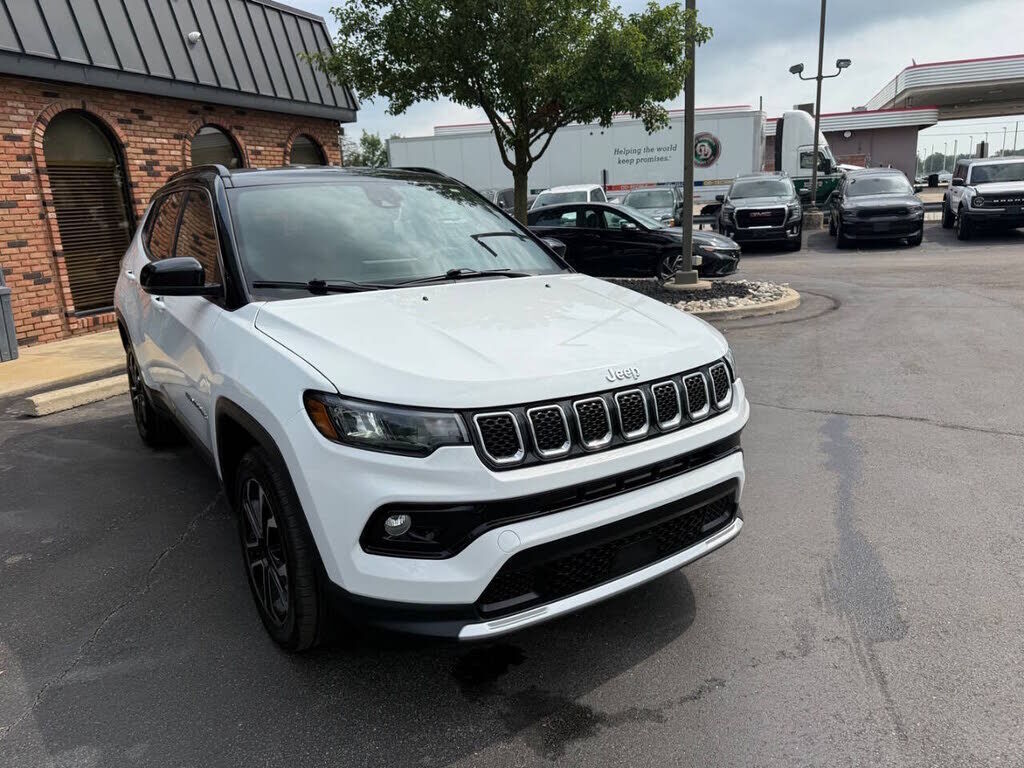 2023 JEEP Compass