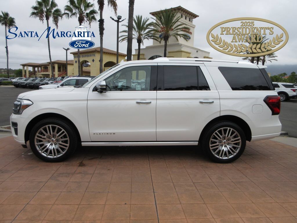 2023 FORD Expedition