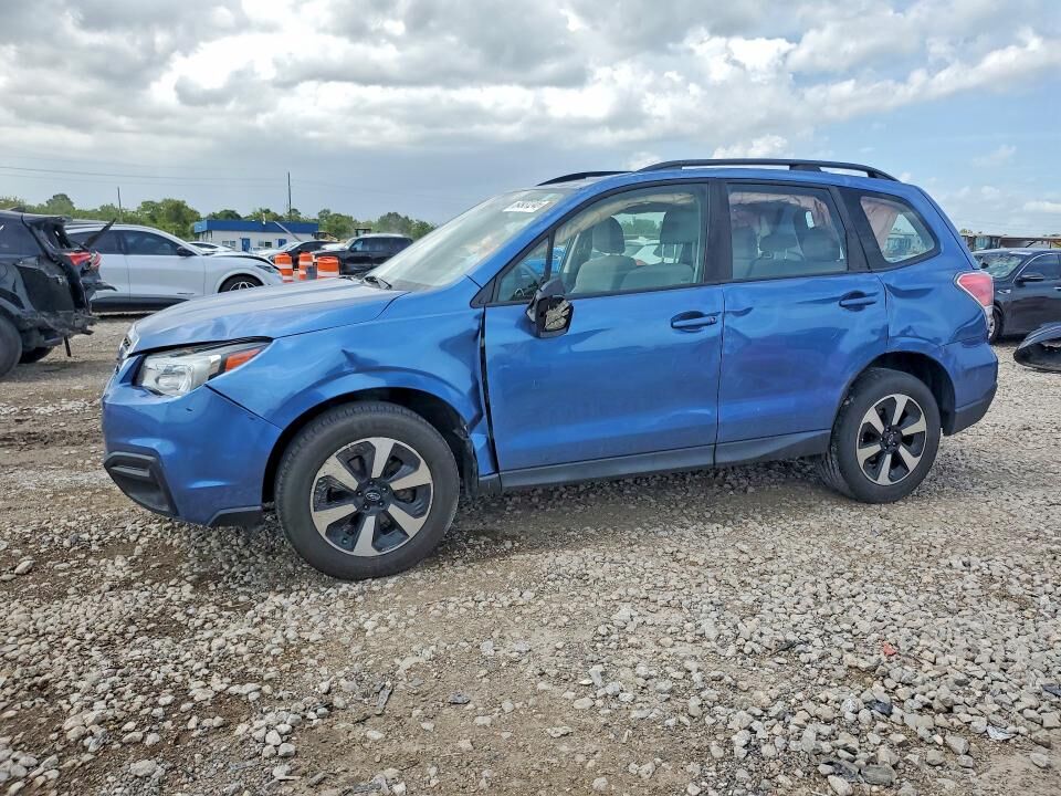 2018 SUBARU Forester