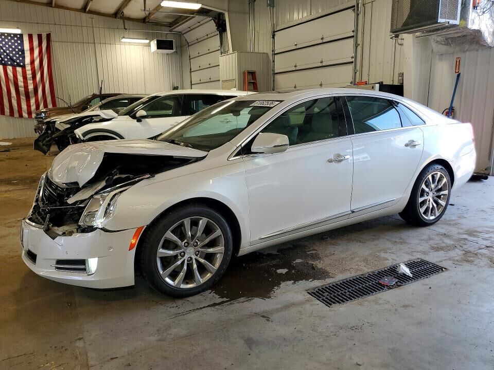 2017 CADILLAC XTS