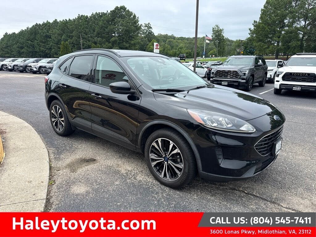 2021 FORD Escape