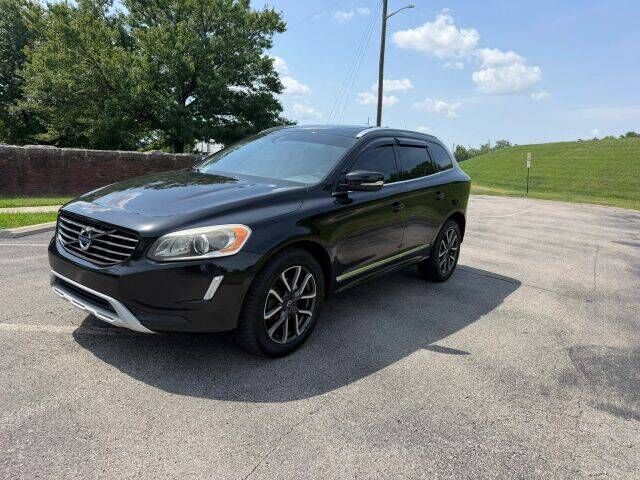 2017 VOLVO XC60
