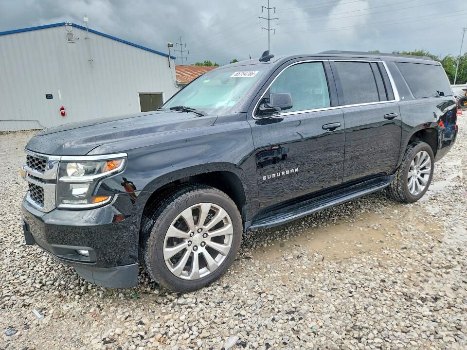 2016 CHEVROLET Suburban