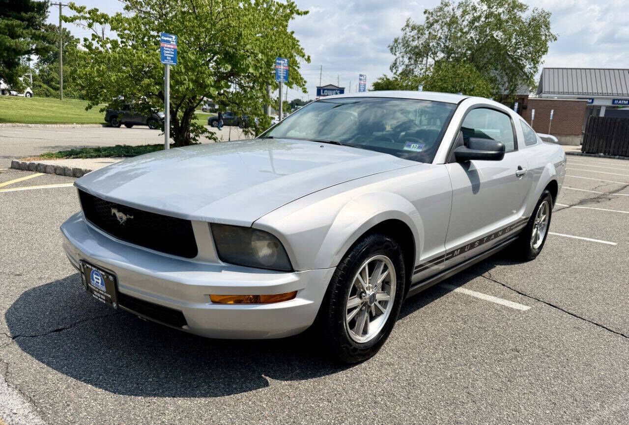 2005 FORD Mustang