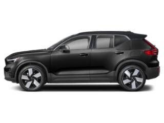 2023 VOLVO XC40