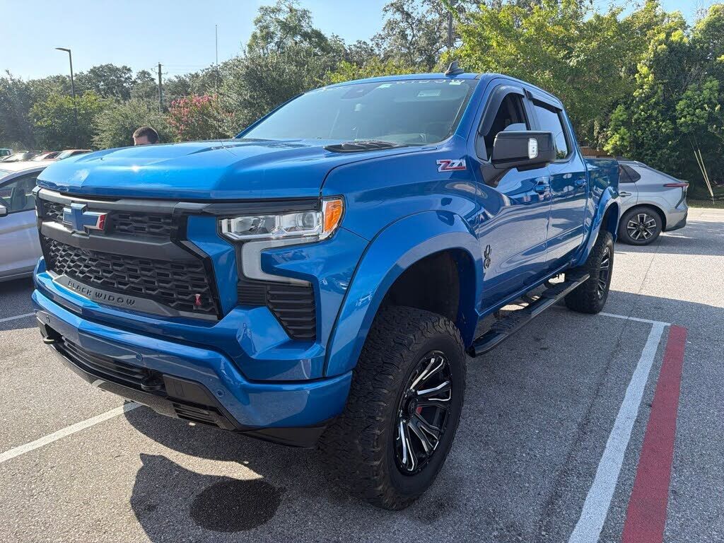 2024 CHEVROLET Silverado