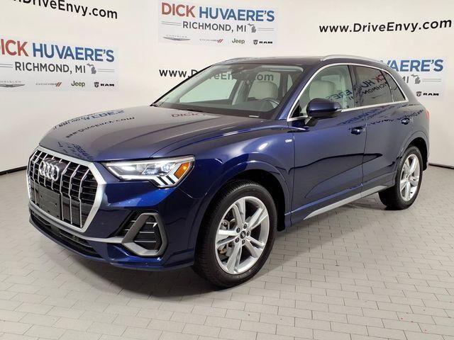 2023 AUDI Q3