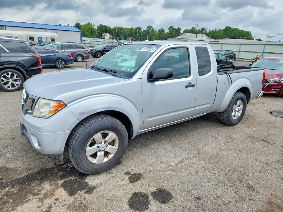 2012 NISSAN Frontier