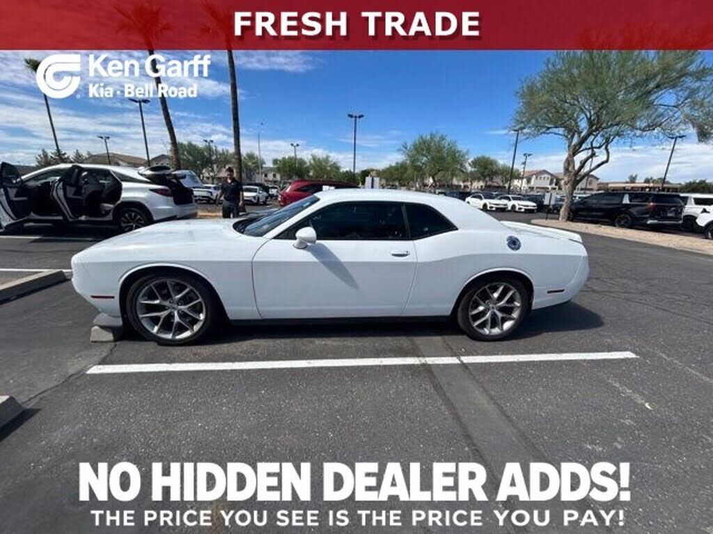 2022 DODGE Challenger