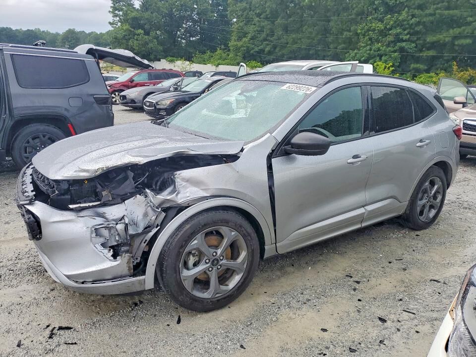 2024 FORD Escape
