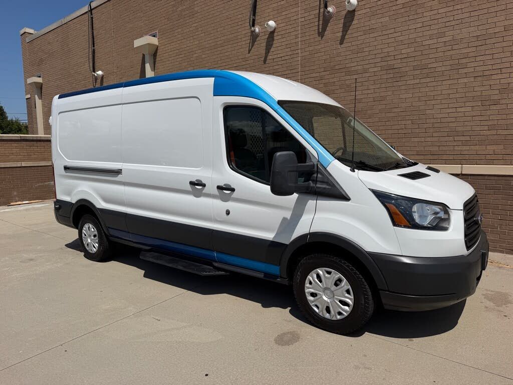 2018 FORD Transit