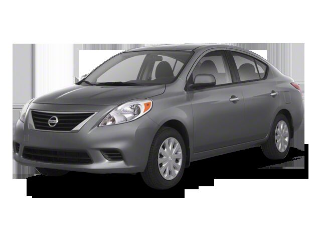 2012 NISSAN Versa