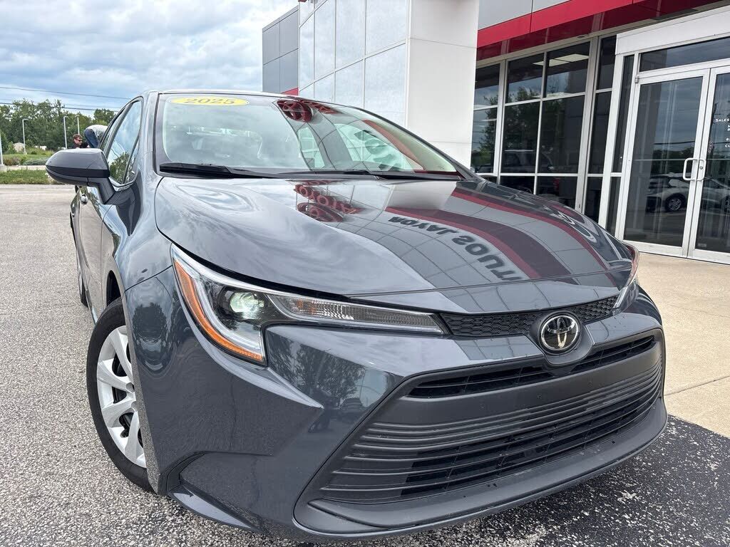 2025 TOYOTA Corolla