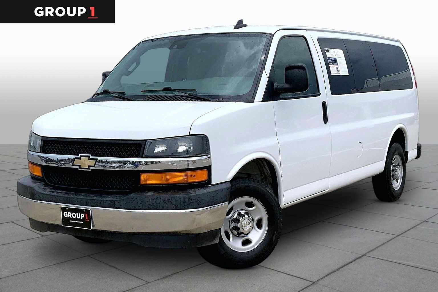 2020 CHEVROLET Express