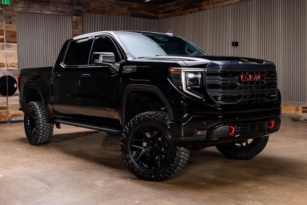 2024 GMC Sierra