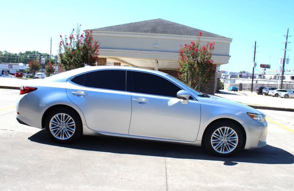 2014 LEXUS ES