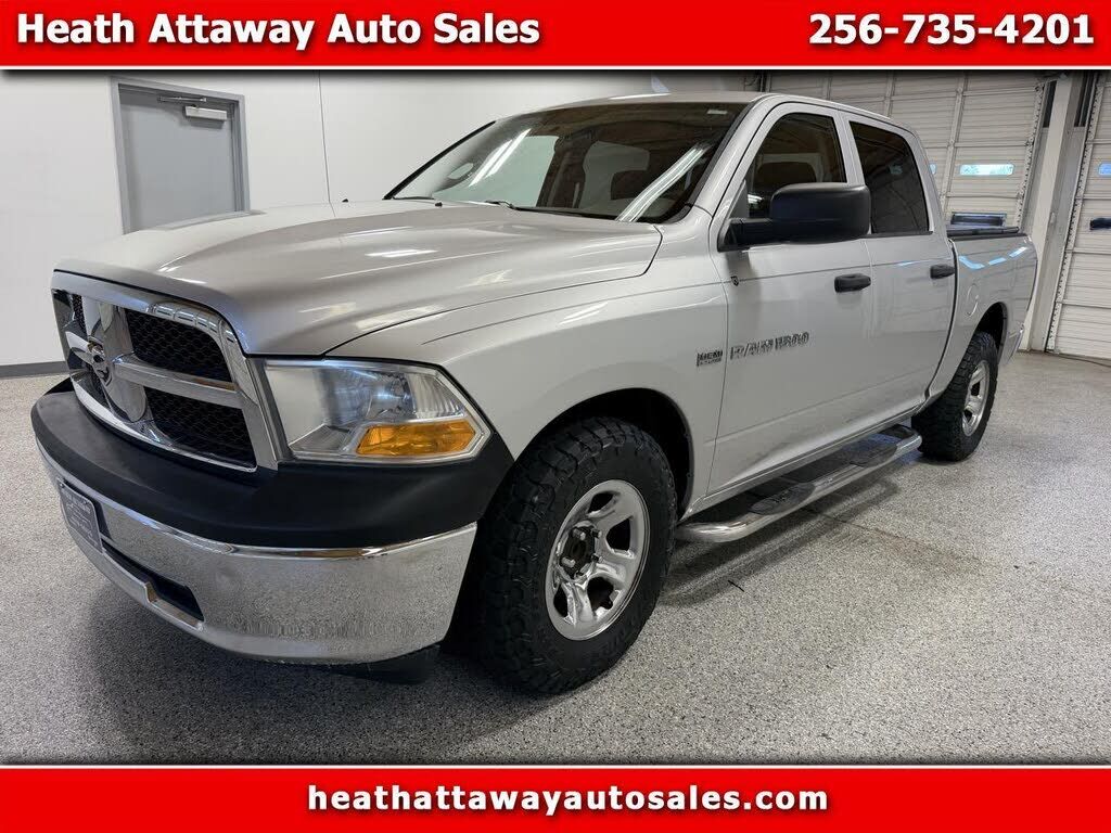 2011 DODGE Ram