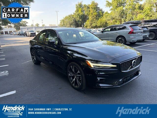 2024 VOLVO S60