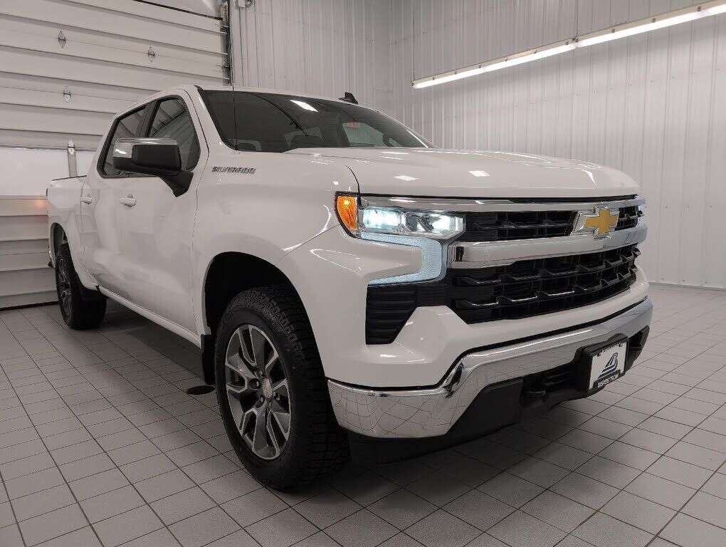 2024 CHEVROLET Silverado