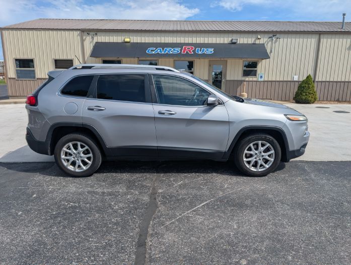 2018 JEEP Cherokee