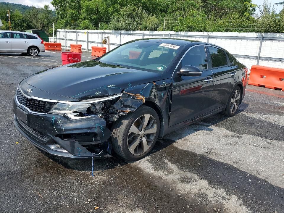 2019 KIA Optima