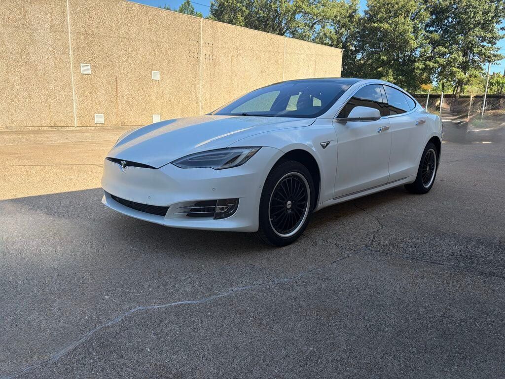 2019 TESLA Model S