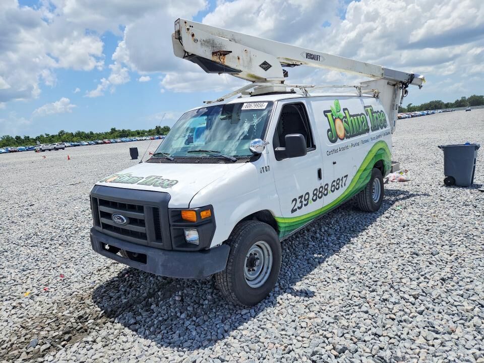 2009 FORD E-350