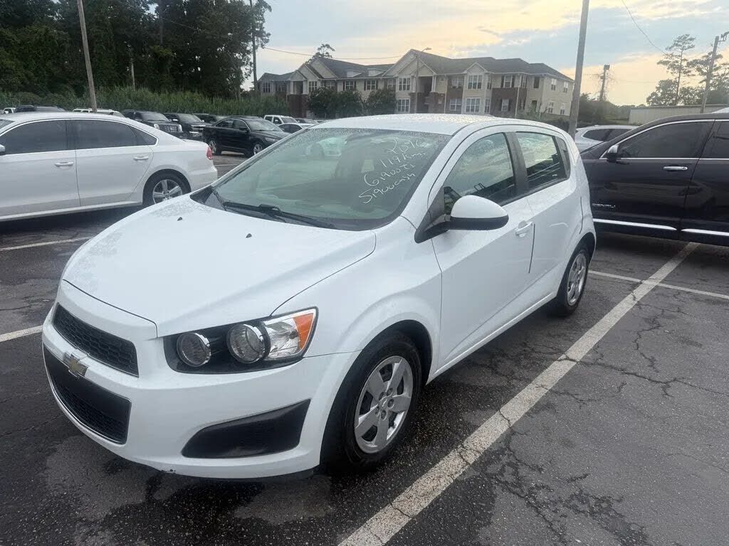 2016 CHEVROLET Sonic