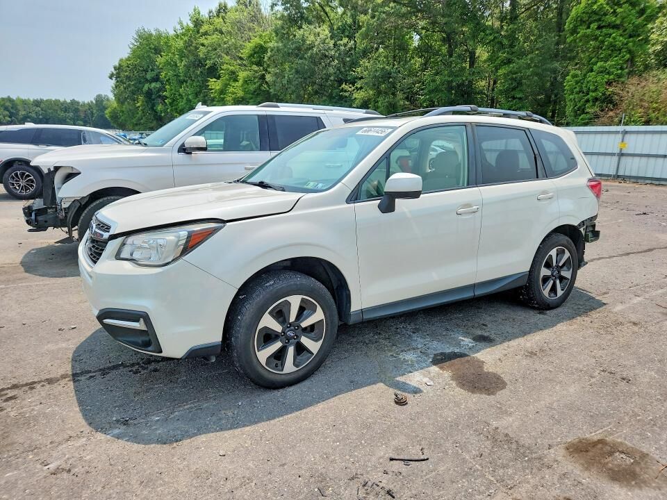 2017 SUBARU Forester
