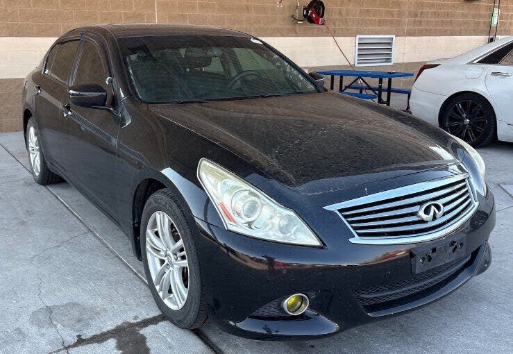 2012 INFINITI G37