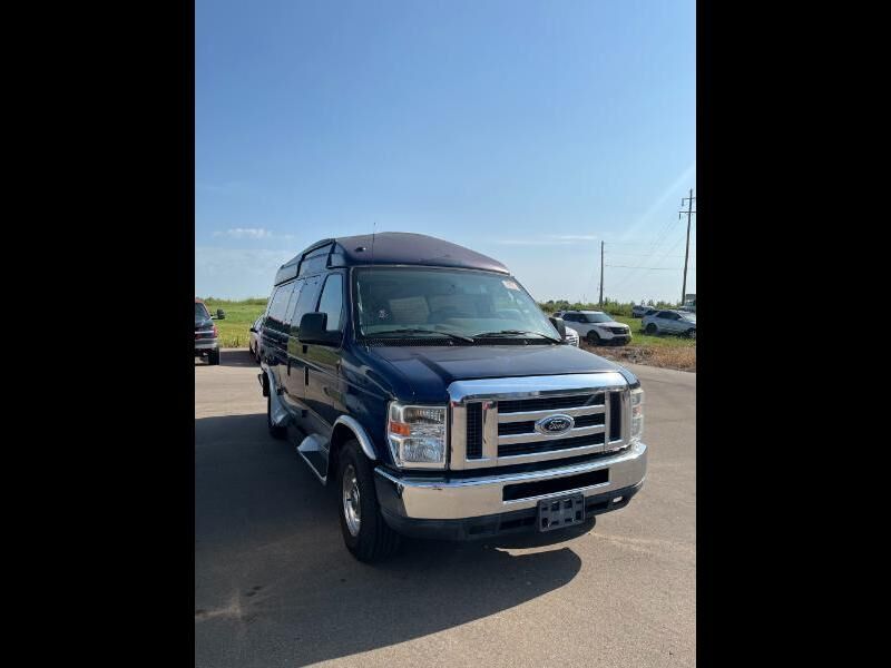 2012 FORD E-250
