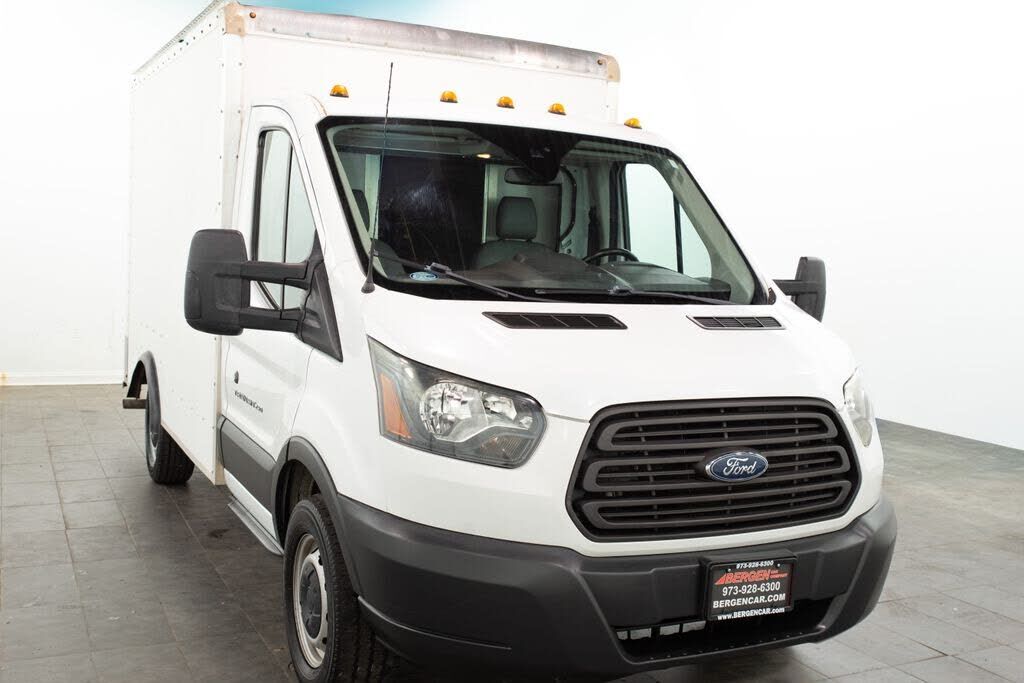 2017 FORD Transit