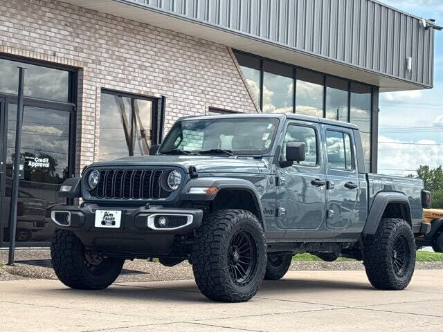 2024 JEEP Gladiator