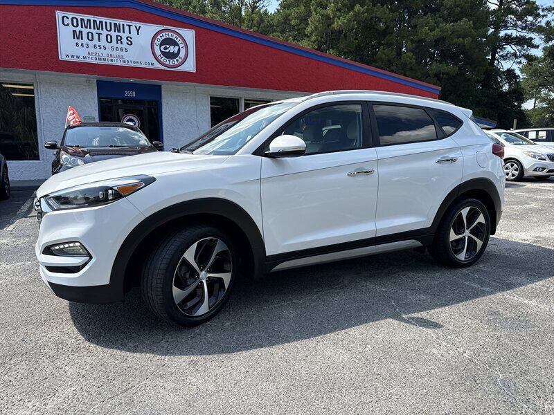 2017 HYUNDAI Tucson