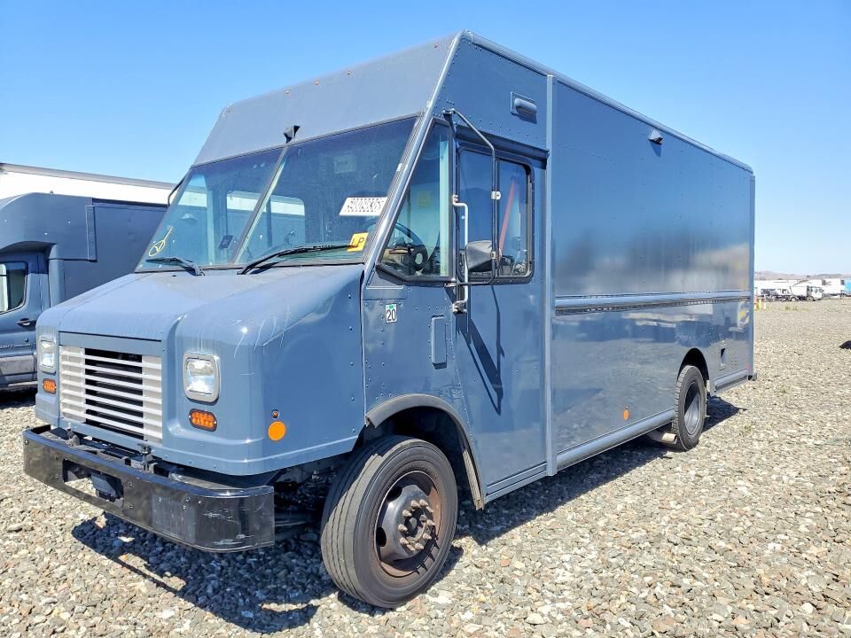 2020 FORD Commercial Chassis