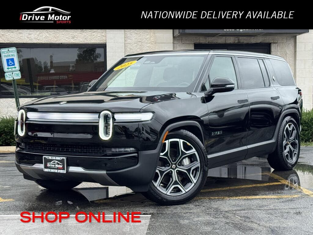2025 RIVIAN R1S