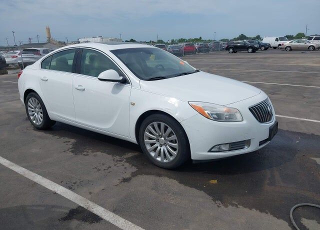 2011 BUICK Regal