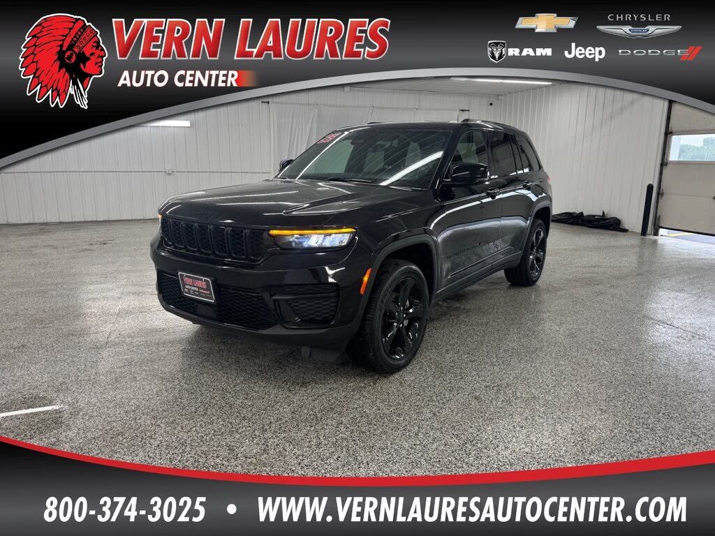 2025 JEEP Grand Cherokee