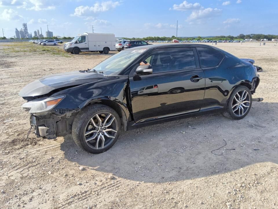 2014 TOYOTA SCION